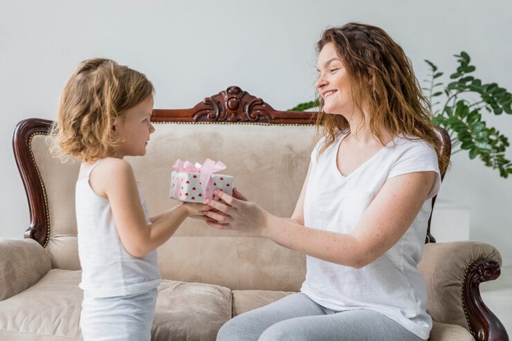surprise-gifts-for-mom-mothers-day|||||||||||Budget-Friendly Mother’s Day Gifts