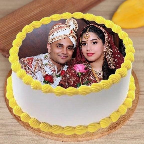 Vanilla Photo Cake 1 Kg for Anniversary Gifts - Cake Delivery in GiftsGhaziabad