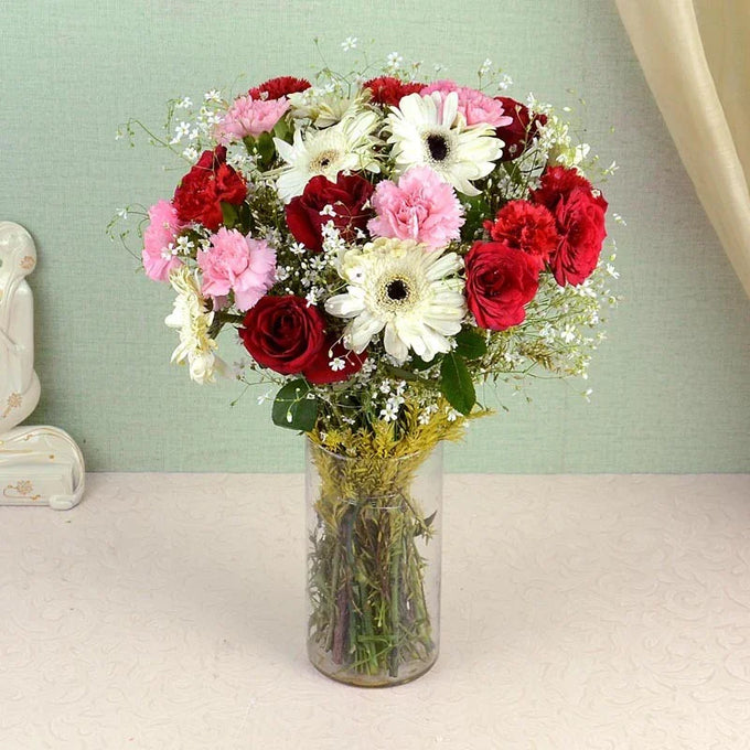 Picture of Innocence - Flower Delivery in GiftsGhaziabad