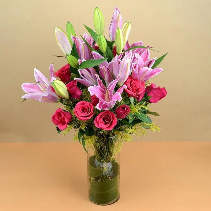 Pink Rose & Lilies in a Vase - Flower Delivery in GiftsGhaziabad