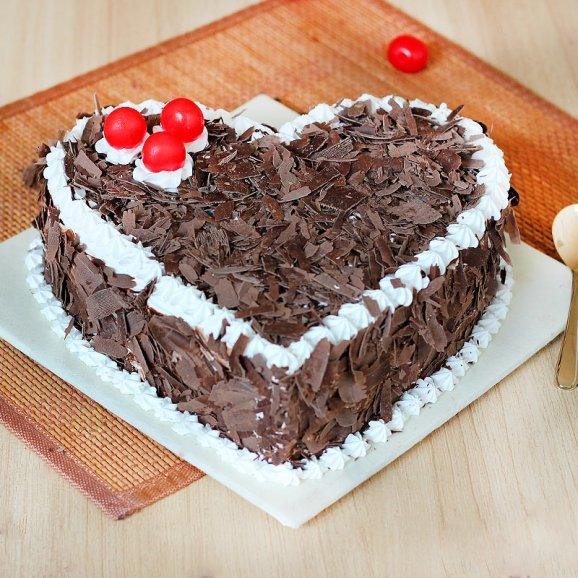 Heart Shape Black Forest Cake Half Kg - Cake Delivery in GiftsGhaziabad