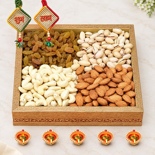 Dry Fruits Gift Box with 5 Designer Diyas | OyeGifts