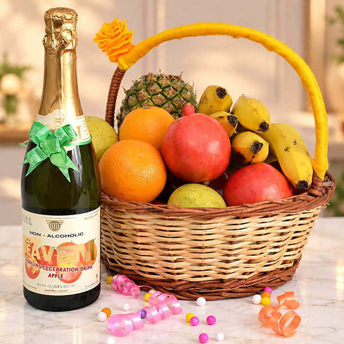 Fruit Basket with 750ml Fruit Juice Hamper