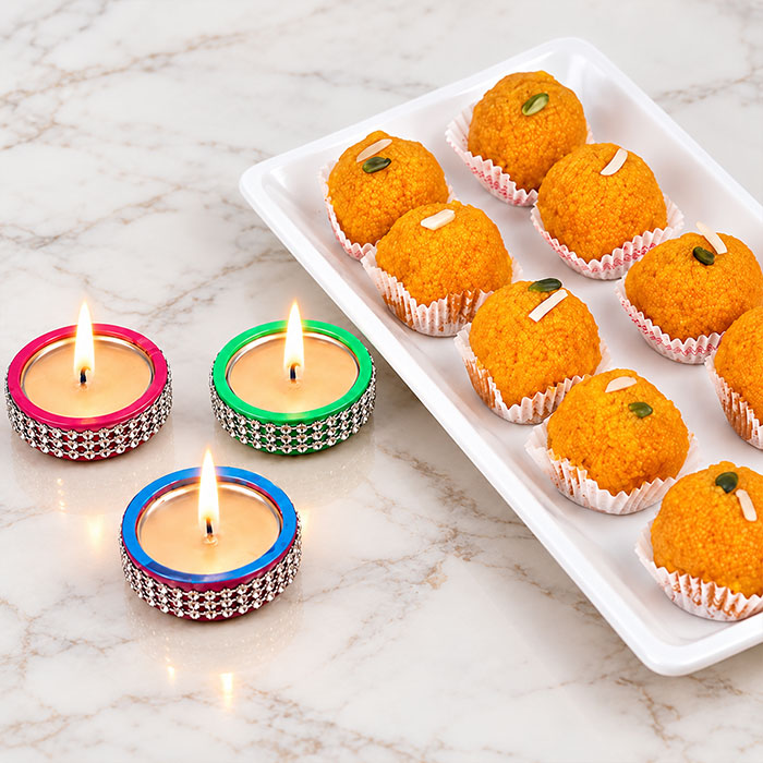 Motichoor Laddu with 3 Decorative Diyas Gift Box