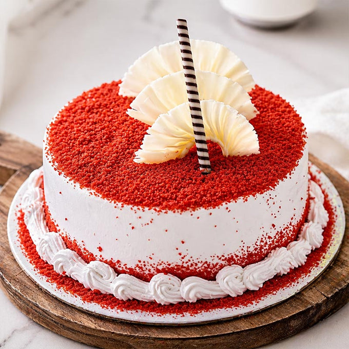 Red Velvet Half Kg Cake with Vanilla Cream - Cake Delivery in GiftsGhaziabad