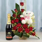 A Wondrous Rose Hamper customer review image