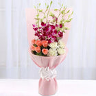 Alluring Fresh Flowers Bouquet customer review image
