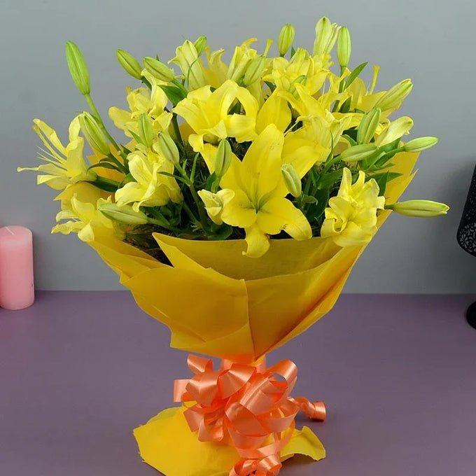 Bouquet of Yellow Lillies - Flower Delivery in GiftsGhaziabad