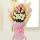 Pink N White Roses Bunch customer review image
