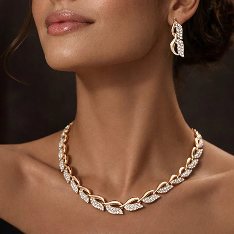 Leaf Shaped Necklace With Earring Jewellery Set For Women and Girl