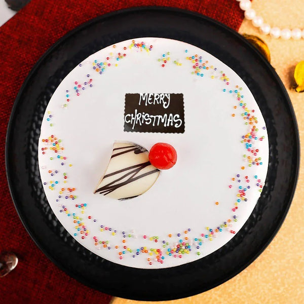 Merry Christmas Vanilla Cake