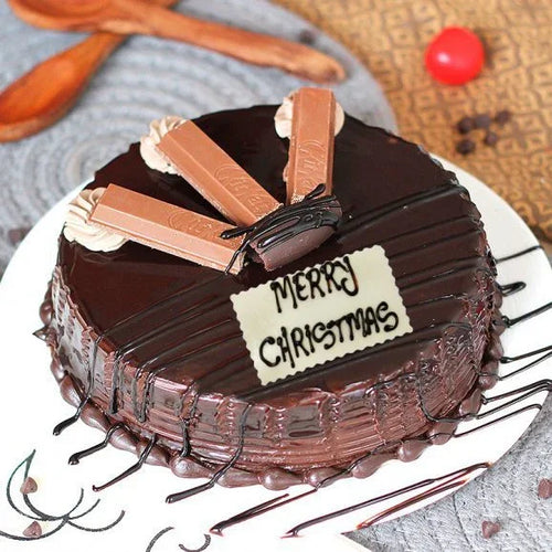 Kit Kat Chocolate Cake with Chocolate Glaze Online Gift Delivery