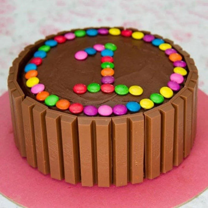 Kit Kat Chocolate Cream Cake 1 Kg - Cake Delivery in GiftsGhaziabad