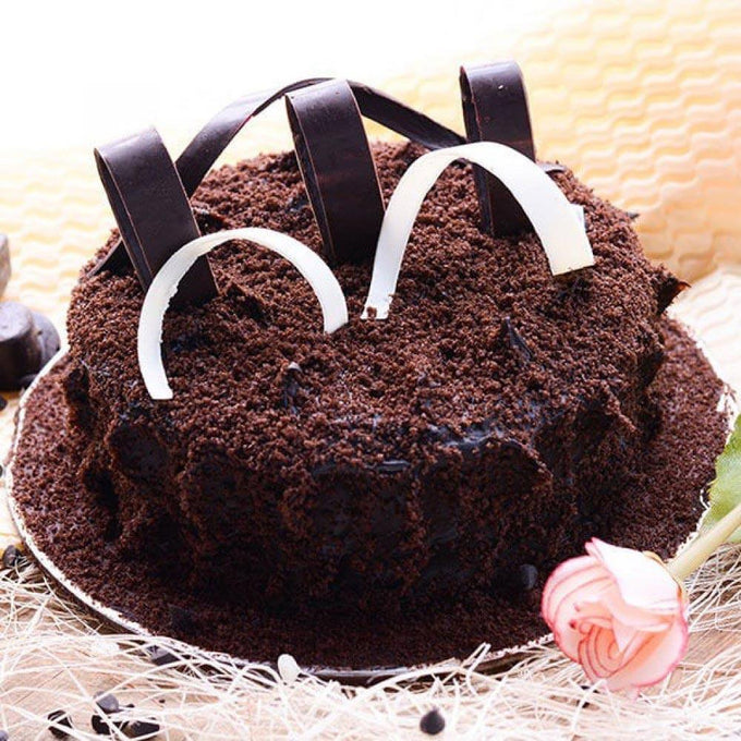 Chocolate Whipped Cream Half Kg Cake - Cake Delivery in Kalyani