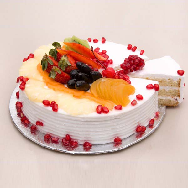Fruit Fresca Cake 