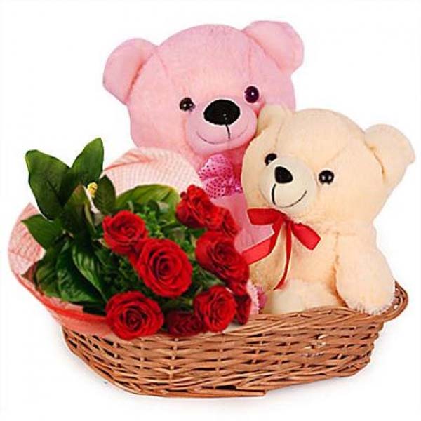 Red Roses With Teddy Love