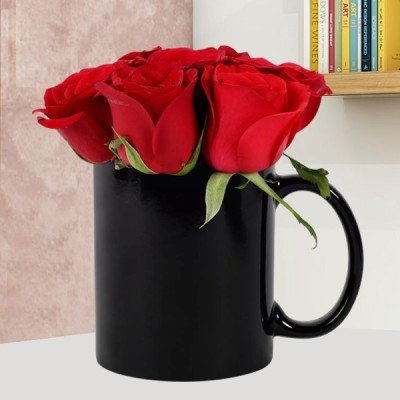 Black Mug With Red Roses