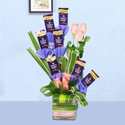 Flower and chocolate Online
