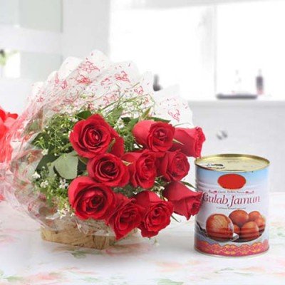 Friendship Day Flowers and Sweets Online